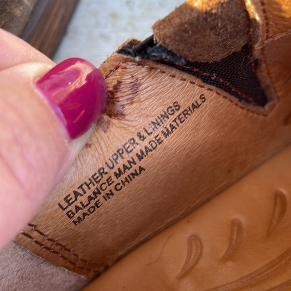 EUC Born leather shoes - Picture 7 of 13